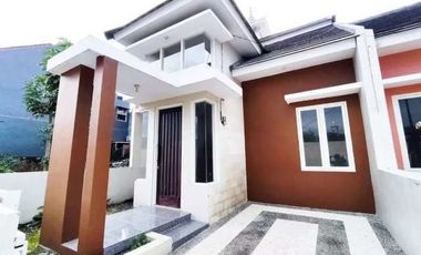 DIJUAL RUMAH BARU 2 LANTAI CANDI MENDUT SOEKARNO HATTA KOTA MALANG