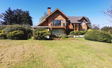 Casa en venta de 4 dorm. en Osorno