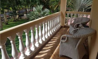 VENTA CASA EN  ALTOS DEL MARIA