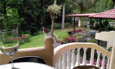 VENTA CASA EN  ALTOS DEL MARIA