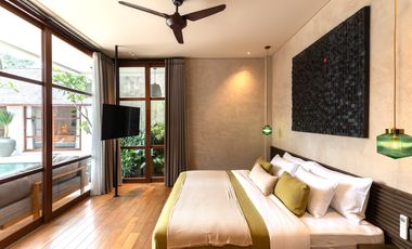 Leasehold - Tropical Luxury Living - Elegant 6 Bedroom Villa with Private Pool & Gym