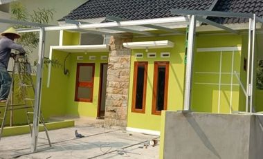 RUMAH BARU DI SEWAKAN DI BERJAYA RESIDENCE-1 YOGYAKARTA KAV C5, -WA: 0852-5234-----