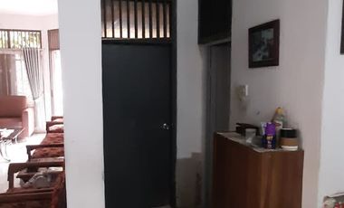 DI JUAL RUMAH 1 LANTAI TEBET LOKASI STRATEGIS DEKAT PUSAT KOTA