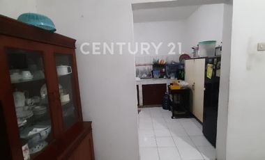 DI JUAL RUMAH 1 LANTAI TEBET LOKASI STRATEGIS DEKAT PUSAT KOTA
