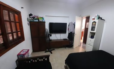 Casa en venta en Haedo Chico