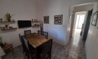 Casa en venta en Haedo Chico