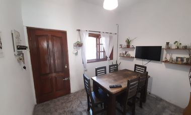 Casa en venta en Haedo Chico