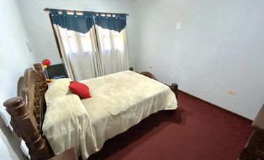 Hermoso chalet 5 amb en San jeronimo