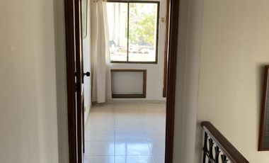 COD. 572 - SE ARRIENDA LOCAL - BARRIO: SAN CARLOS