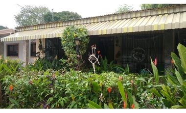 Terreno con Casa en Penonomé