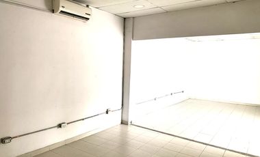 local en arriendo en poblado campestre. Cod A108208