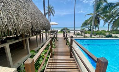 ¡OPORTUNIDAD! SE VENDE HOTEL PRIMERA LINEA DE PLAYA EN PALOMINO