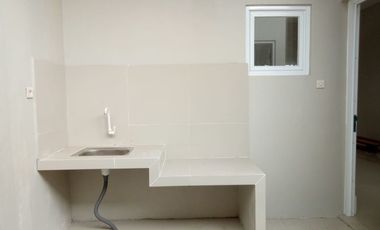 RUMAH CANTIK SIAP HUNI 2 LANTAI DIJUAL HARGA MIRING