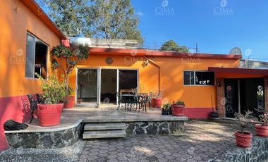 Venta casa jardín con bosque - V270-2