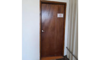 LOCAL COMERCIAL CON OFICINA Y BAÑO 170 MT2 EN LAS MAÑANITAS