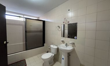 casa en venta en ciudad jardín. Cod V106411