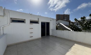 casa en venta en ciudad jardín. Cod V106411