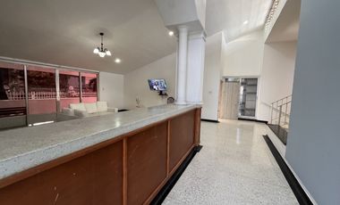 casa en venta en ciudad jardín. Cod V106411