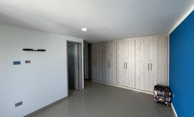casa en venta en ciudad jardín. Cod V106411