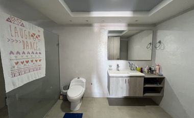 casa en venta en ciudad jardín. Cod V106411