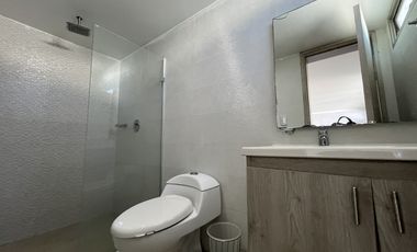 casa en venta en ciudad jardín. Cod V106411
