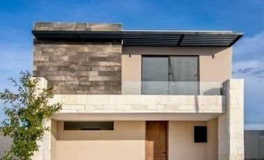 Casa en venta en Punta Coral, Donei