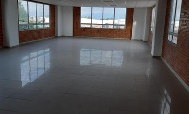 edificio en arriendo en no aplica. Cod A3997603
