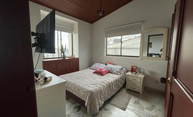 apartamento en venta en la elvira. Cod V4777