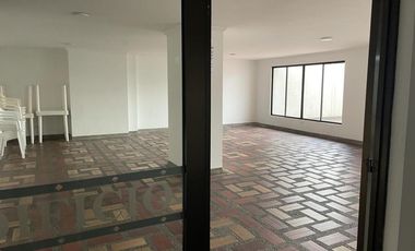 apartamento en venta en la elvira. Cod V4777