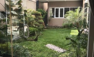 RUMAH SEMI VILLA TAMAN LUAS DI RENON HARGA MURAH