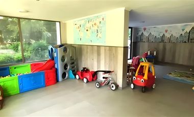 Departamento en venta de 3 dorm. en Las Condes
