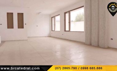 Casa de venta en Ucubamba – código:18120