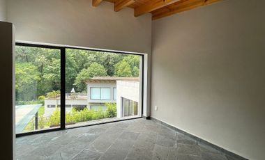 Casa en venta en Peña Blanca, Valle de Bravo