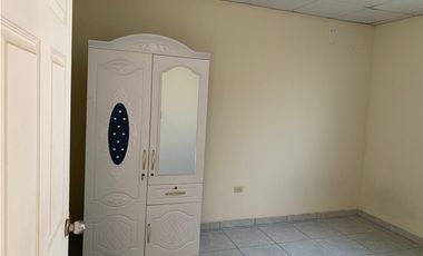 CASA EN EL ESPINAL DE SANTIAGO