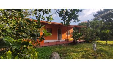 Se vende lote semiurbano de 3200 M2 en 400 mill neg, en La Mesa Cund