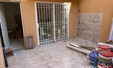 VENTA DUPLEX 4 AMBIENTES VILLA SARMIENTO