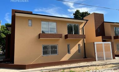 VENTA DUPLEX 4 AMBIENTES VILLA SARMIENTO