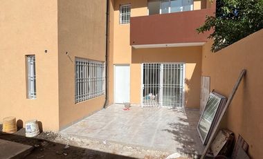 VENTA DUPLEX 4 AMBIENTES VILLA SARMIENTO
