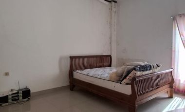 Rumah Tinggal 2 Lantai dalam Perum Amanusa Regency - Wedomartani Ngemplak Sleman