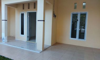 Dijual Cepat Rumah Dengan 2 KT 2 KM Perumahan Graha Mutiara Sukodono
