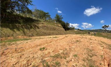 HERMOSO LOTE SAN VICENTE VEREDA SANTA RITA