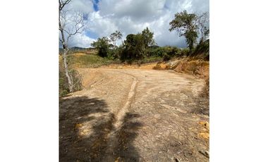 HERMOSO LOTE SAN VICENTE VEREDA SANTA RITA