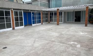 LOMAS DE TECAMACHALCO COLEGIO EN RENTA