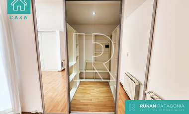 #AlquilerRUKAN || Casa 3 Habitaciones (Nivel Gerencial) | Av. COSTANERA | Caleta Olivia.-