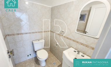 #AlquilerRUKAN || Casa 3 Habitaciones (Nivel Gerencial) | Av. COSTANERA | Caleta Olivia.-