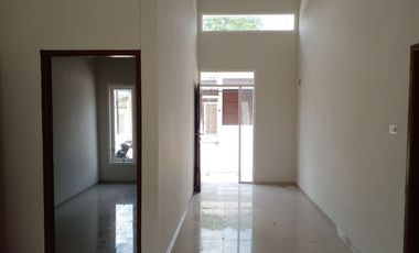 Rumah Siap Huni Ready Stock di jual cepat di Jl Majalengka Arifin Ahmad
