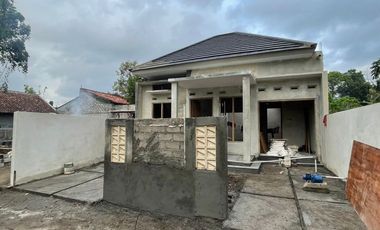 RUMAH MURAH LOKASI STRATEGIS DI BERBAH