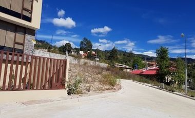 URB LOS CAPULIES