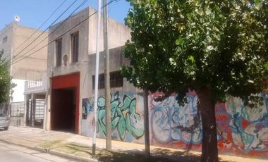 Galpón 2200m2 S/lote 2350m2 S/3 Calles Alquilado Ideal Inversor- Villa Dominico