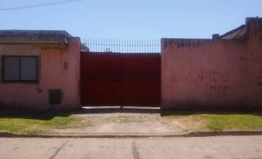 Galpón 2200m2 S/lote 2350m2 S/3 Calles Alquilado Ideal Inversor- Villa Dominico
